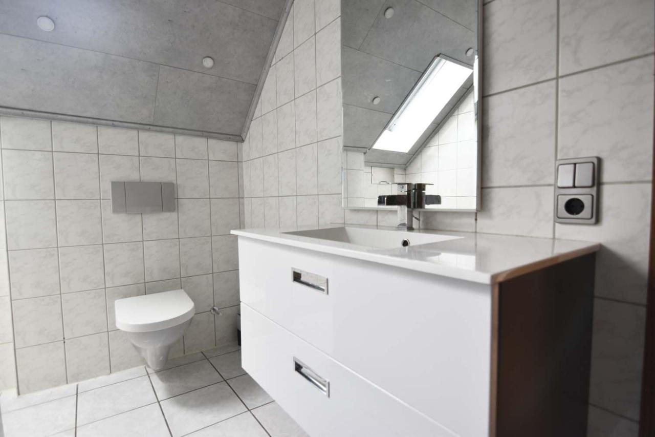 Cozy Worker Apartments Niederkassel Luaran gambar