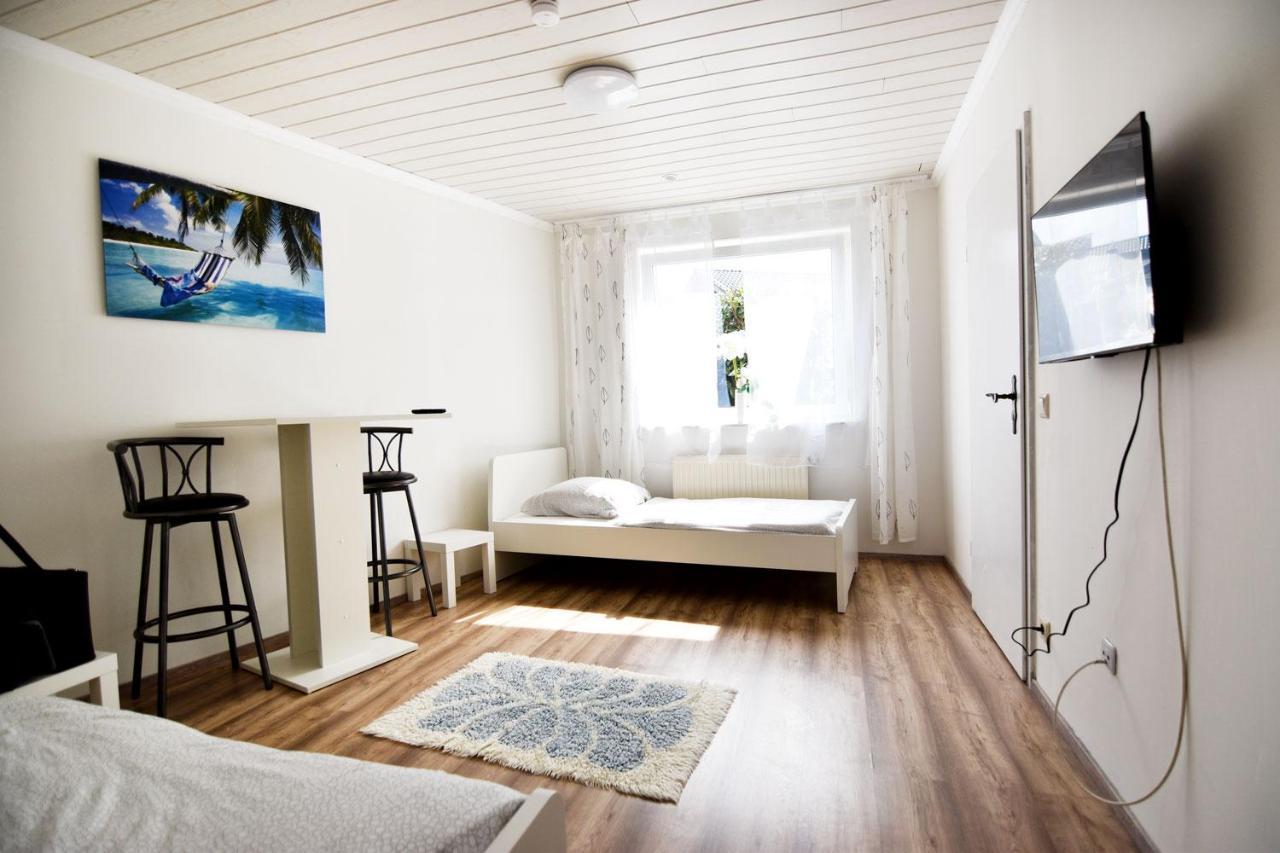 Cozy Worker Apartments Niederkassel Luaran gambar