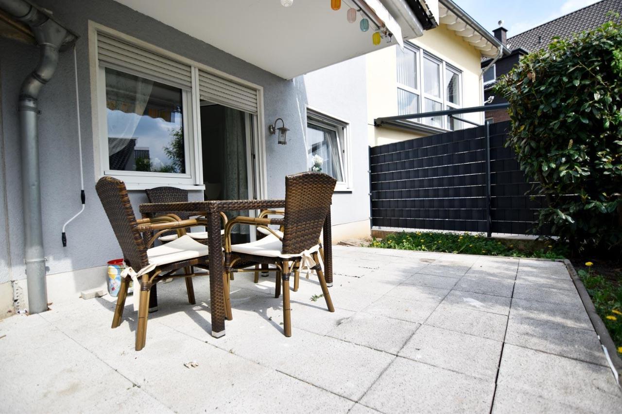Cozy Worker Apartments Niederkassel Luaran gambar